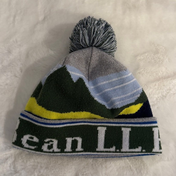 L.L.Bean Katahdin Pom Graphic Hat, Retro Mountain Graphic - Picture 4 of 8